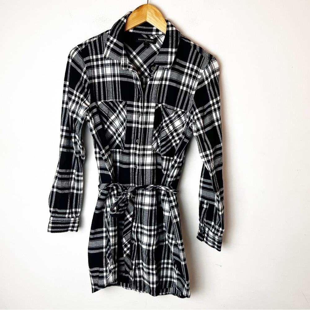 SZ 4 Banana Republic Plaid Shirt Flannel Dress Black & White Long Sleeve